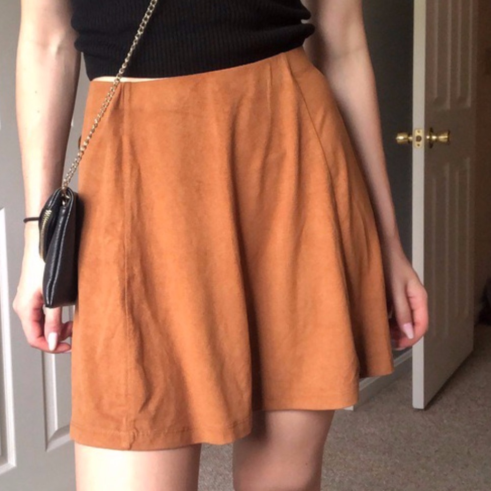 **3/$20** - NWOT Forever 21 Camel Suede Skater Skirt, Sz XS
